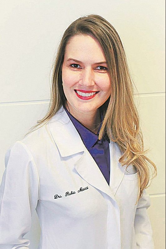 Médica Rúbia Miossi (Foto: Divulgação)