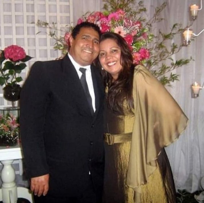 Pastor Wilber Barbosa e a pastora Ana Lúcia Barbosa Jesus tinham 40 anos de casados (Foto: Reprodução/Instagram)