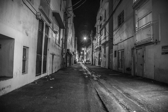Rua deserta (Foto: Pixabay)