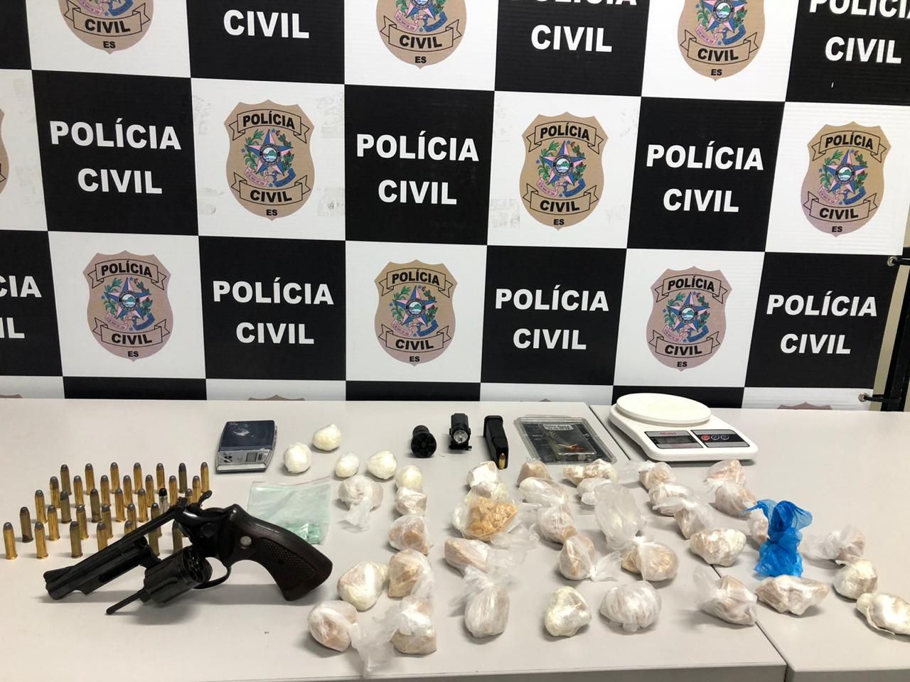 Materiais apreendidos em Jardim Carapina (Foto: Divulgação/ PCES)