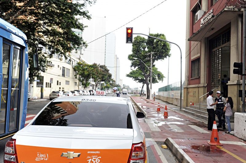 Apenas as instalações de taxímetros ligadas aos sensores do ABS precisarão ser modificadas até 1º de julho de 2022 (Foto: Douglas Schneider/PMV)