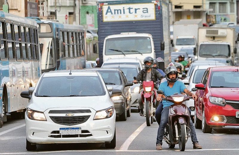 Facilidades online são para evitar aglomeração (Foto: Beto Morais/AT)