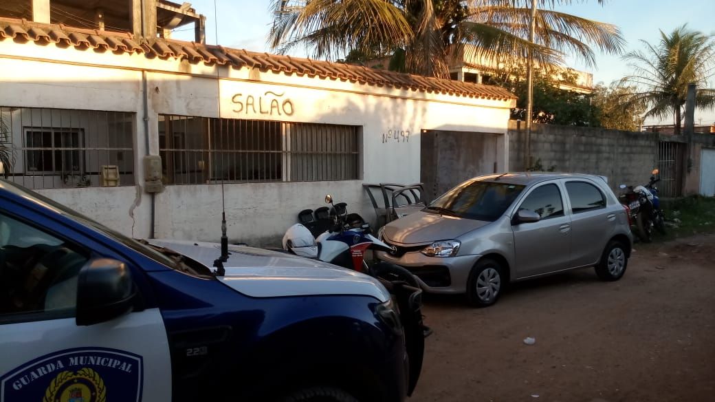 Três carros roubados foram encontrados por Agentes da Guarda Municipal em Barramares, Vila Velha, nesta quarta-feira (10). (Foto: Divulgação/Guarda Municipal de Vila Velha)
