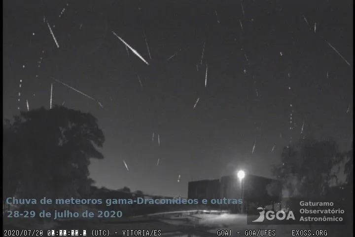 Imagem ilustrativa da imagem Nova chuva de meteoros vai poder ser vista do Estado este mês