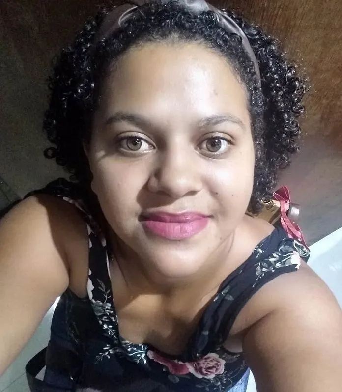 Imagem ilustrativa da imagem Acusado de matar a ex-mulher foi ao enterro e abraçou família da vítima