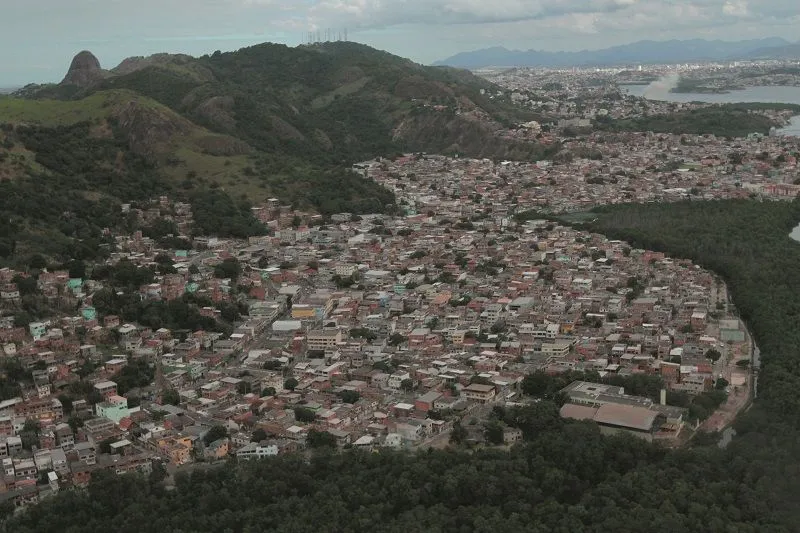 Vista aérea de bairros de Vitória