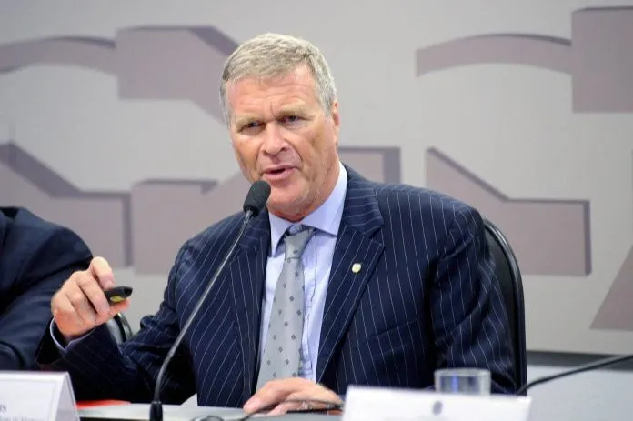 Imagem ilustrativa da imagem Ex-deputado federal, um dos fundadores do Partido Verde morre em acidente de trânsito