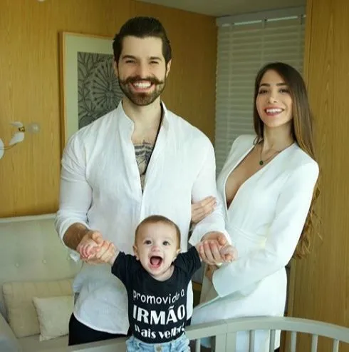 Imagem ilustrativa da imagem Alok e Romana Novais anunciam nome da filha que esperam
