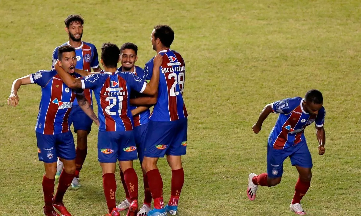 Imagem ilustrativa da imagem Bahia e Ceará miram título da Copa do Nordeste