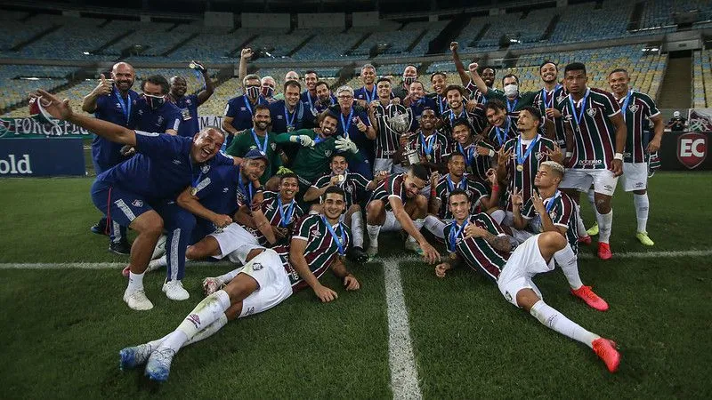 Imagem ilustrativa da imagem Fluminense vence Flamengo nos pênaltis e conquista Taça Rio
