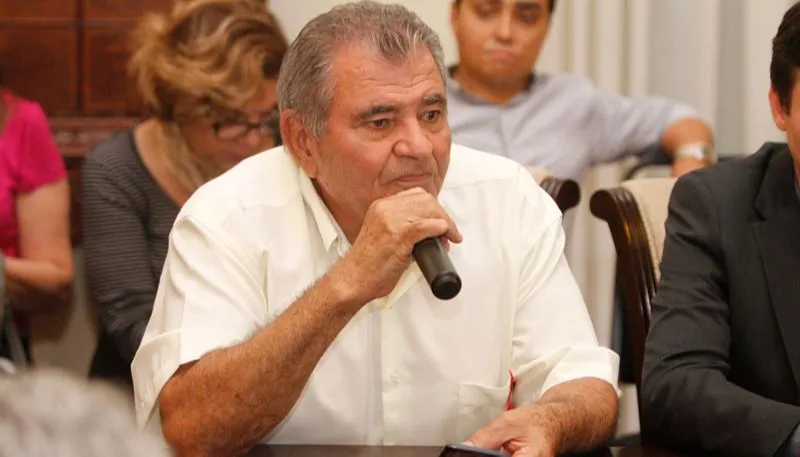 Imagem ilustrativa da imagem Internado há quase 2 meses com Covid, Gilson Amaro está em estado grave