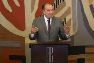 Imagem ilustrativa da imagem O recuo de Bolsonaro na “posição soberanista”