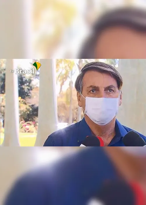 Imagem ilustrativa da imagem Bolsonaro sanciona lei que garante prioridade de testagem a profissionais essenciais