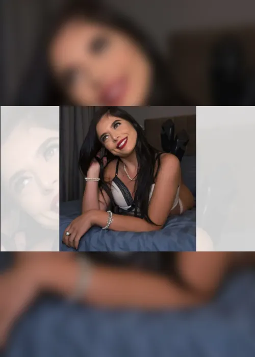 Imagem ilustrativa da imagem Perfis fakes são criados com fotos sensuais da ex-capa da Playboy presa por tráfico