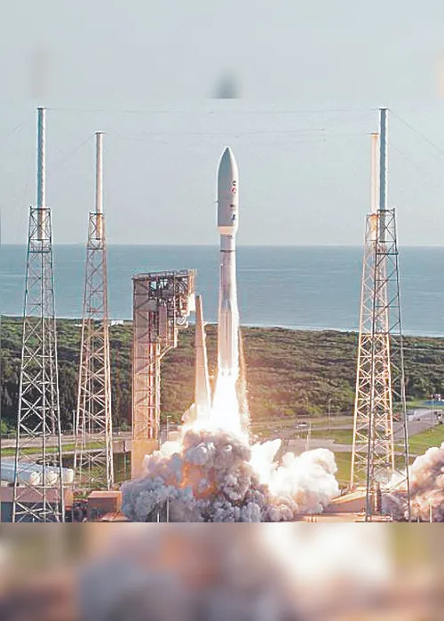 Imagem ilustrativa da imagem Nasa lança robô para buscar vidas em Marte