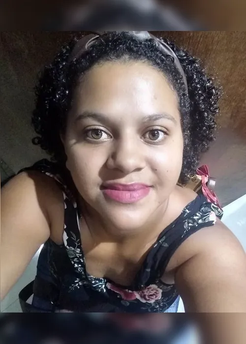 
          Imagem ilustrativa da imagem Comerciante morta e enrolada em tapete havia se mudado há dois dias
          