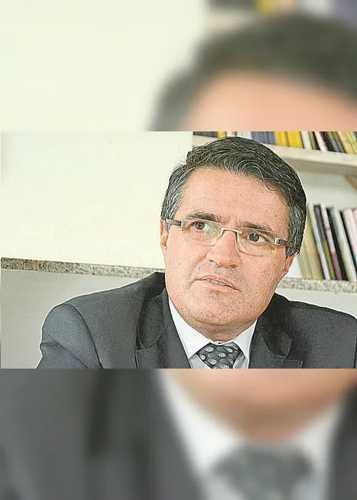 Imagem ilustrativa da imagem Ajuda extra faz crescer apoio a Bolsonaro no País