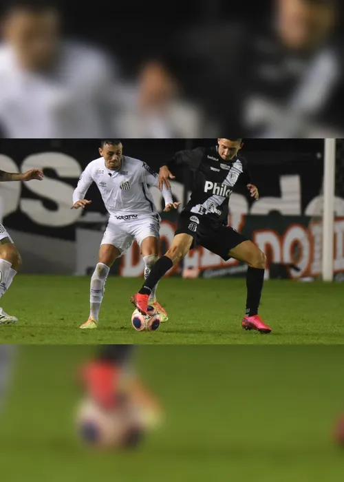 Imagem ilustrativa da imagem Com um a mais, Ponte vira sobre Santos e encara Palmeiras na semi do Paulistão