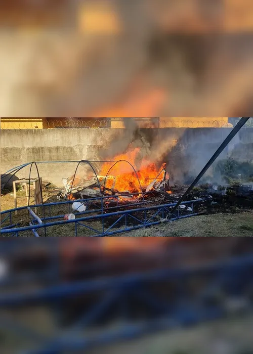 Imagem ilustrativa da imagem VÍDEO | Trailer de circo pega fogo em Vila Velha