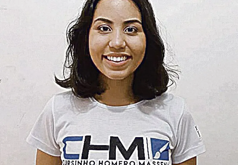 A estudante Fernanda Ferreira Ramos