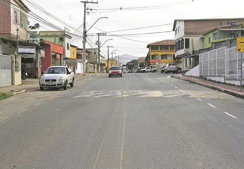 Avenida Jones dos Santos Neves, em Serra Sede.