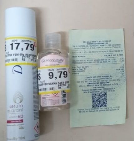 O valor dos dois produtos furtados é R$ 27,58. (Foto: Divulgação/PM)
