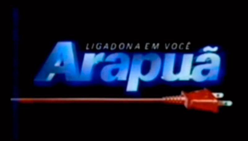 Comercial das Lojas Arapuã nos anos 90 (Foto: Reprodução / Youtube)