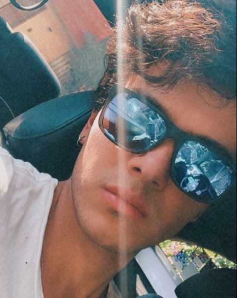 Ator Sebastian Athié (Foto: Reprodução/ Instagram @sebastian_athie)
