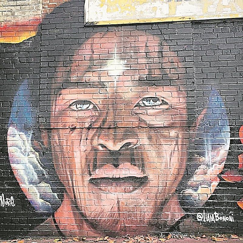 Na Inglaterra, homenagem ao líder indígena Paulo Paulino Guajajara, que foi assassinado em novembro de 2019. (Foto: Acervo pessoal)