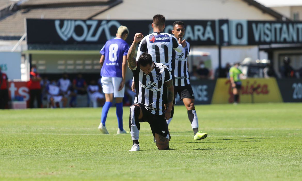 O Campeonato Cearense foi o primeiro a retornar (Foto: Felipe Santos/ Ceará SC)