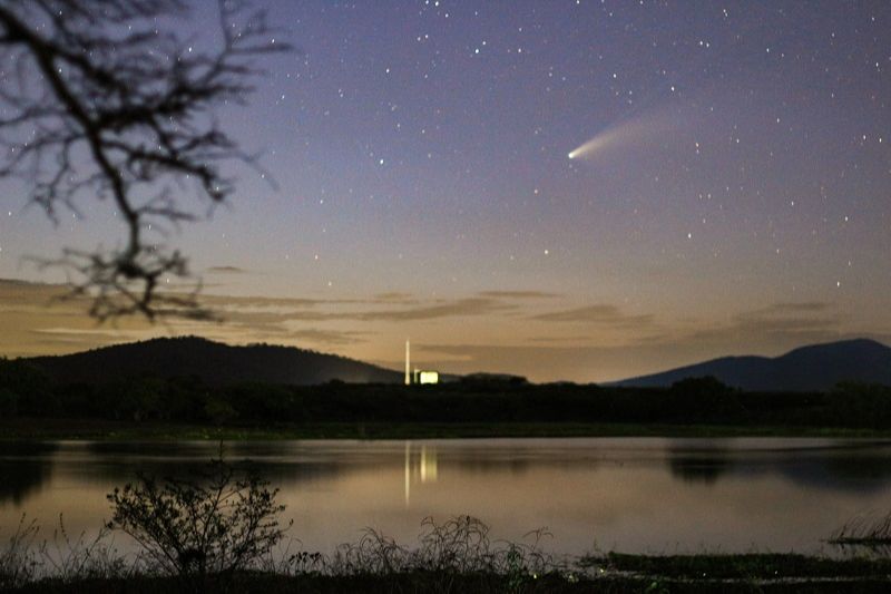 Cometa Neowise, registrado pelo astrônomo amador Paulo Régis (Foto: Paulo Régis/Arquivo Pessoal)