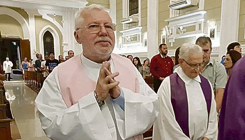 Padre Antonio Romulo Zagotto está com pneumonia, mas quadro é estável (Foto: Divulgação)