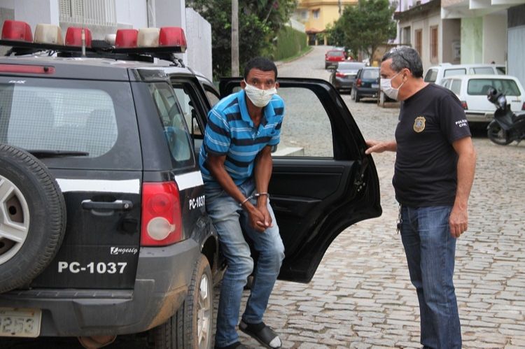 Rosalvo Ferreira dos Santos, 53 anos - Líder dos trabalhadores sem teto do município (Foto: Divulgação/Beto Barbosa)