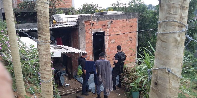 Local onde aconteceu o duplo homicídio em Vila Graúna, Cariacica. (Foto: Fábio Nunes/AT)