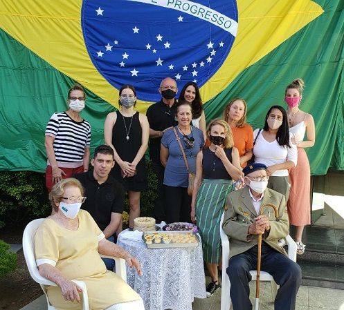 O 2° Tenente Estevão Covre recebeu uma homenagem que contou com a presença de familiares e amigos (Foto: Divulgaçãp)