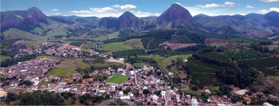 vista aérea da cidade de Governador Lindenberg: município faz parte da área atendida pela Sudene, mas, devido ao processo de emancipação política de Colatina, ainda não teve a participação formalizada (Foto: Divulgação / Facebook Prefeitura de Governador Lindenberg)