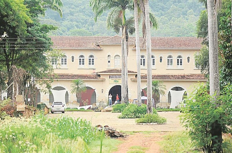 Ifes de Santa Teresa está com oportunidades em seleção para professores com salários de até R$ 5.831. (Foto: Divulgação)