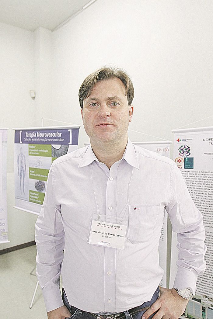 O neurologista José Antônio Fiorot destacou avanços em pesquisas (Foto: Dayana Souza - 21/10/2017)
