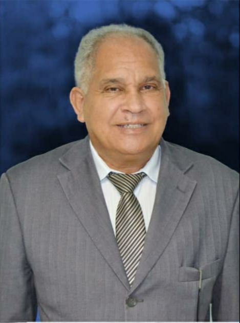 O pastor Geraldo Pinto de Oliveira tinha 63 anos, deixa quatro filhos e esposa. (Foto: Acervo Pessoal)