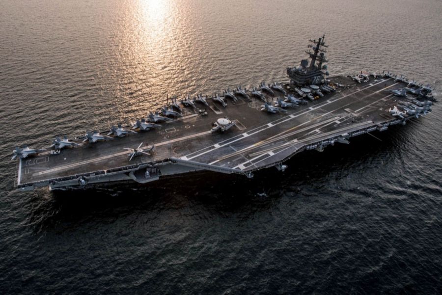 Porta-aviões Ronald Reagan deslocado para mares asiáticos (Foto: Nathan Burke/US Navy)