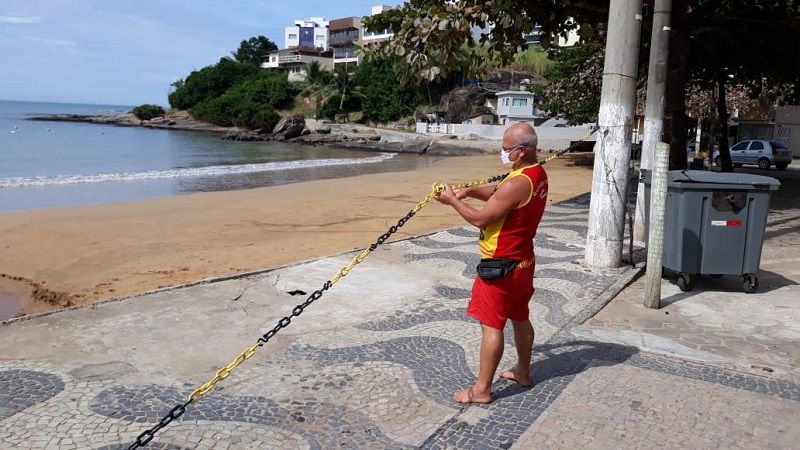 Praias de Anchieta estavam interditadas por causa da pandemia (Foto: Roberta Bourguignon)
