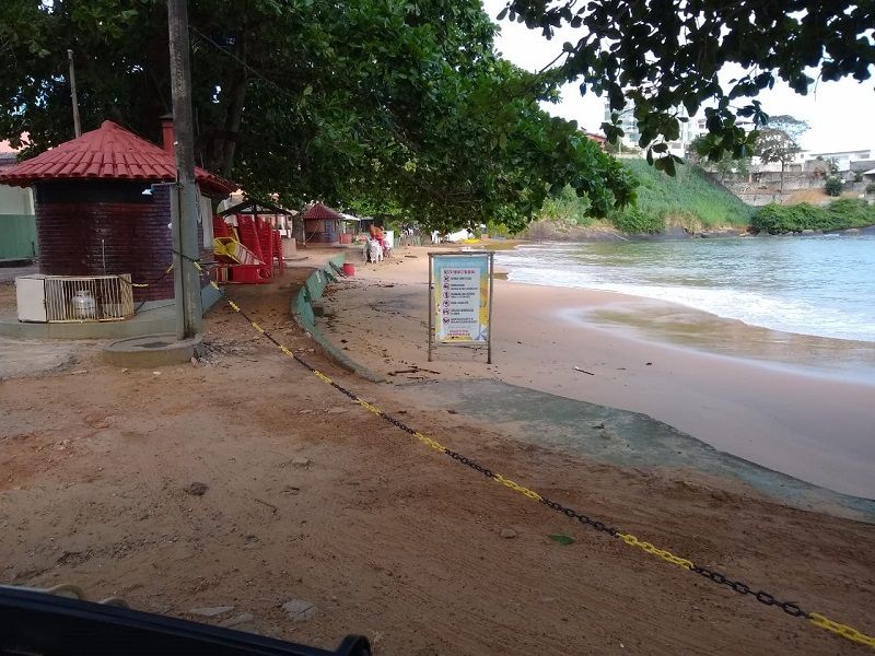 Praias de Anchieta estavam interditadas por causa da pandemia (Foto: Roberta Bourguignon)