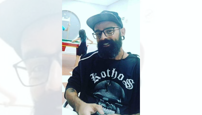 Professor Robson da Silva Lopes morreu vítima da Covid-19 (Foto: Reprodução/Facebook)