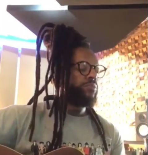 Rapper Rael (Foto: Reprodução/ Instagram @raeloficial)
