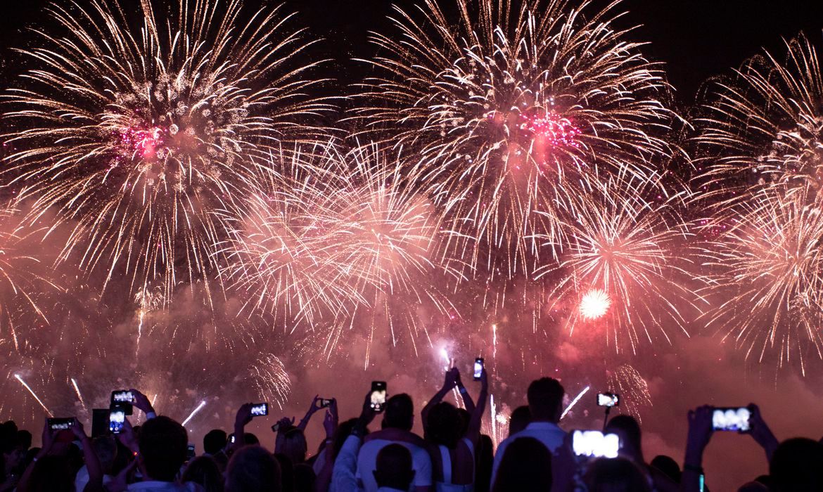 A prefeitura do Rio apontou que a festa de Ano Novo não é viável no atual cenário de pandemia sem a existência de uma vacina. (Foto: Gabriel Monteiro/Secom/RJ)