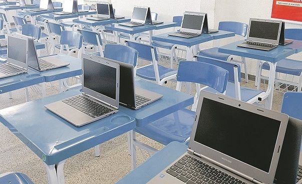 Sala de aula vazia: apesar de atividades online e impressas, muitos alunos não estudam desde meados de março (Foto: Arquivo/AT)