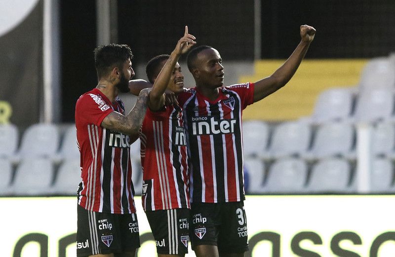 São Paulo ganhou de 3 a 1 (Foto: Rubens Chiri/ saopaulofc.net)