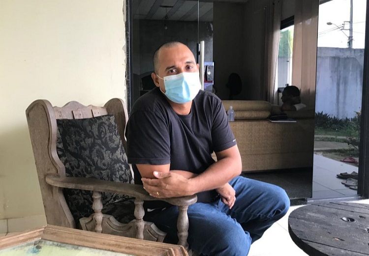 O técnico em eletrônica Douglas Almeida da Cruz, de 34 anos (Foto: Jaciele Simoura/AT)