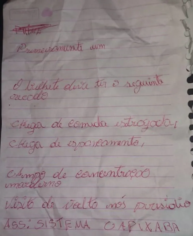 Imagem ilustrativa da imagem Criminosos incendeiam ônibus em Cariacica