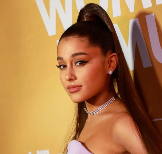 Imagem ilustrativa da imagem MTV anuncia Ariana Grande confirmada para performance com Lady Gaga no VMA 2020